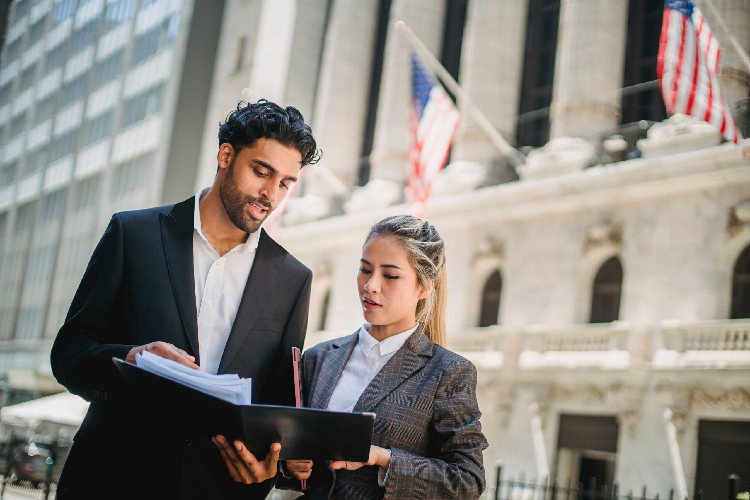 🏦🇺🇸 ¡Gran Convocatoria de Empleo para Trabajar en Bancos de Estados Unidos! Conoce las Vacantes, Requisitos, Salarios y Cómo Postular
